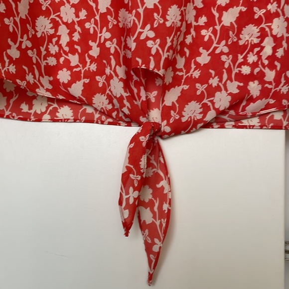 Orange Floral Collective Concepts Front Tie Flowy Blouse - Picture 3 of 5